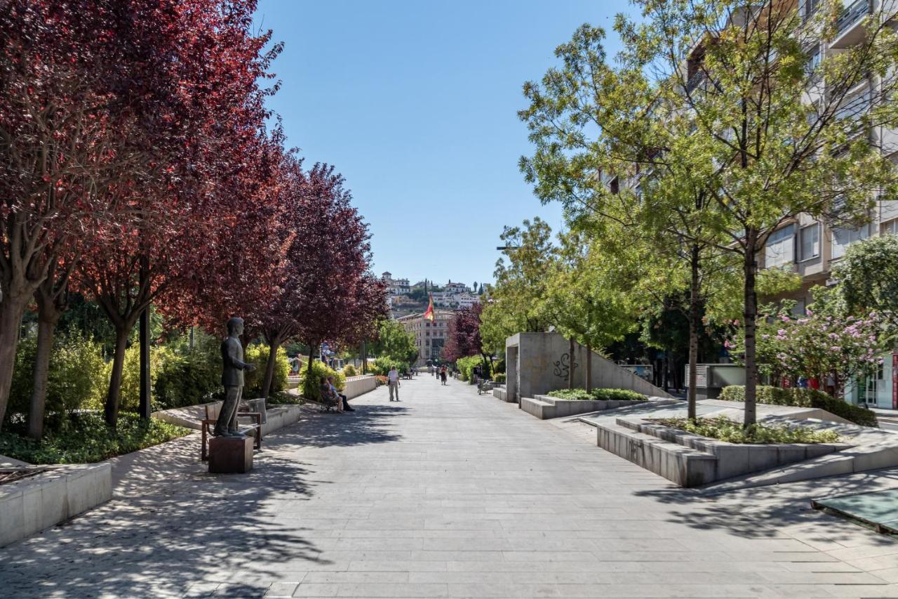 Bns Triunfo Centro Suites Granada Exteriör bild